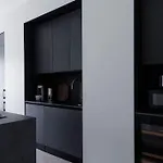شقة Spacious 2br On Bulevardi