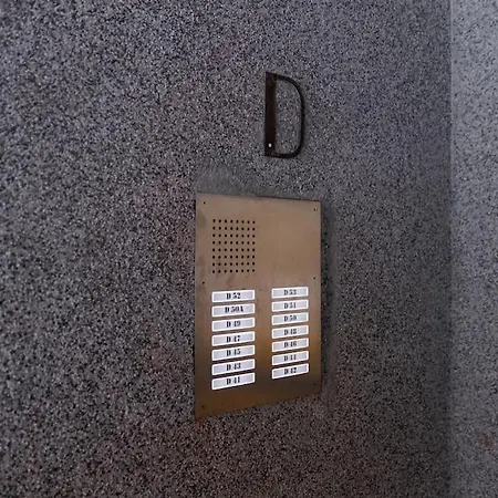 Spacious 2br On Bulevardi Apartment