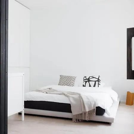 Spacious 2br On Bulevardi *