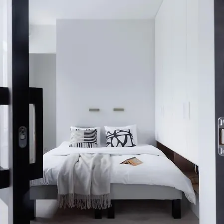 Spacious 2br On Bulevardi Appartement *