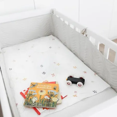 Spacious 2br On Bulevardi Helsinki