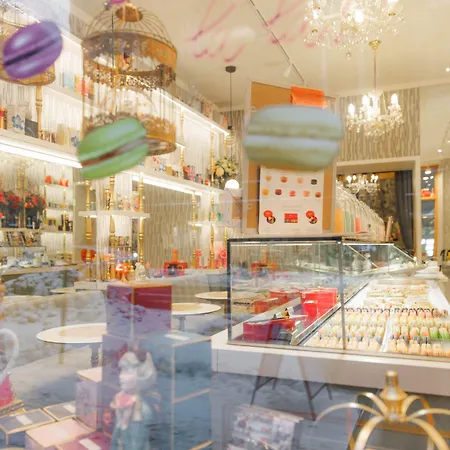 Apartment Spacious 2br On Bulevardi *