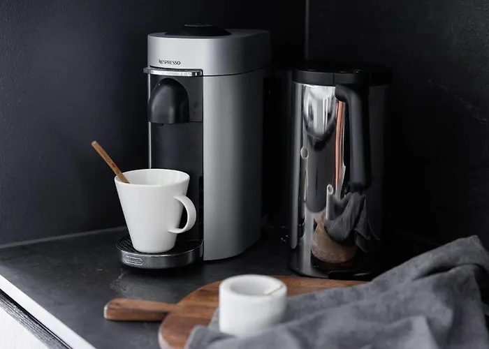 Spacious 2br On Bulevardi Helsinki