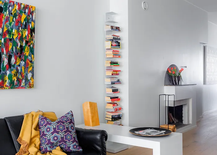 Spacious 2br On Bulevardi *