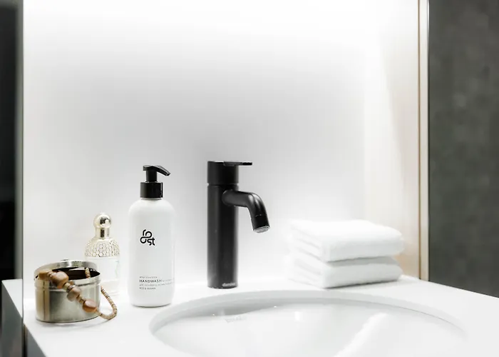 Spacious 2br On Bulevardi