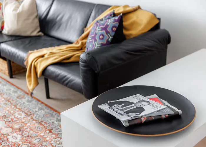 Spacious 2br On Bulevardi Lejlighed