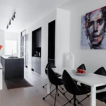 公寓 Spacious 2br On Bulevardi 赫尔辛基