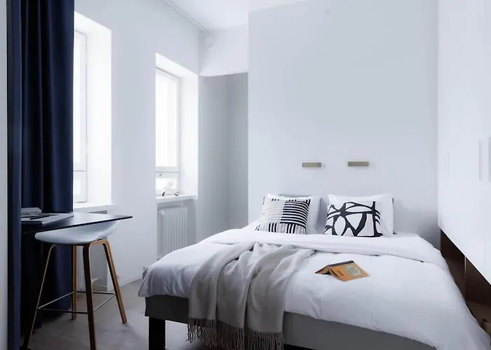 Spacious 2br On Bulevardi Apartment